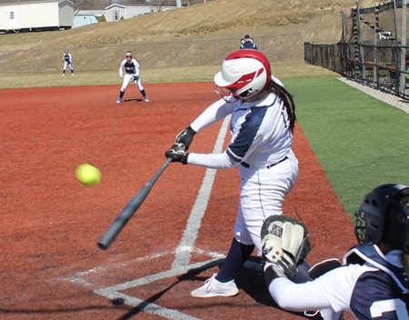 Softball Suffers Sweep to Fayette in Series Finale